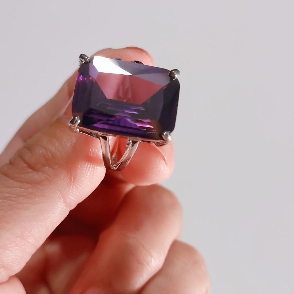 Jewerly Women Ring with Purple Amethyst Stone on Silver Tone Size Printed 7 US